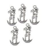 10 Pcs Couple kissing on the moon Love Charms in size about 28x12mm