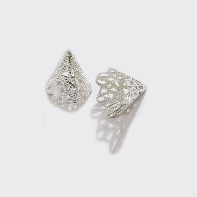 40 pcs Bead caps silver plated light weight