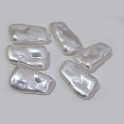 20 PIECES PACK'SIZE APPROX 15 MM' COTON ACRYLIC BAROQUE PEARLS