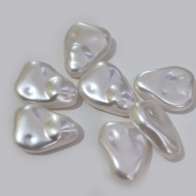 20 PIECES PACK'SIZE APPROX 18 MM' COTON ACRYLIC BAROQUE PEARLS 20 PIECES PACK'SIZE APPROX 14 MM' COTON ACRYLIC BAROQUE PEARLS