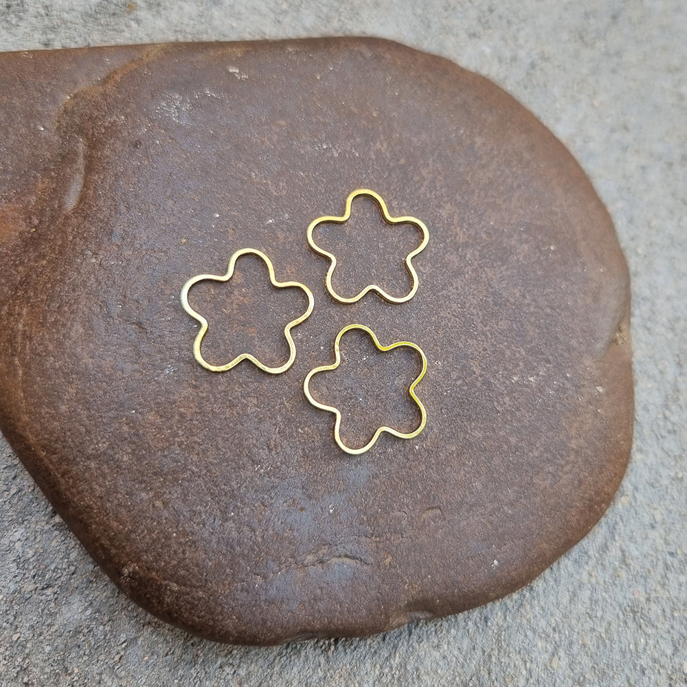 20 PIECES PACK  GOLD POLISHED' 18 MM APPROX SIZE