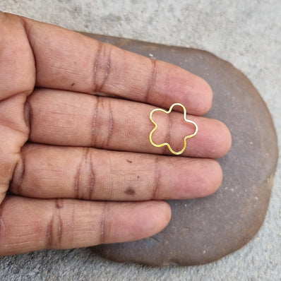 20 PIECES PACK  GOLD POLISHED' 18 MM APPROX SIZE