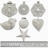 Large Aluminum Metal Pendant Mix – 5 Pieces Random Assorted Designs