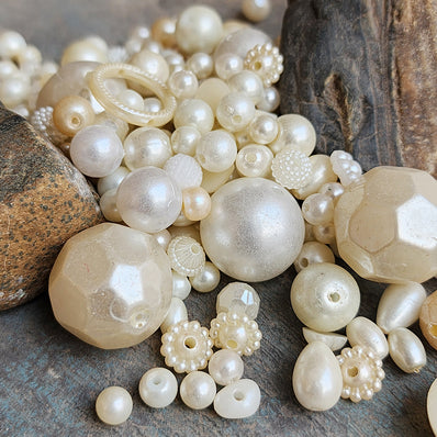 500 GRAMS PACK FACTORY OVERSTOCK' OF ACRYLIC PEARL BEADS MIX