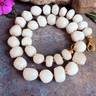 MIIB EXCLUSIVE ! Ethically Sourced Gemstone Necklace Sold By Per Piece Pack