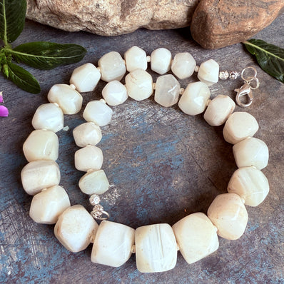 MIIB EXCLUSIVE ! Ethically Sourced Gemstone Necklace Sold By Per Piece Pack