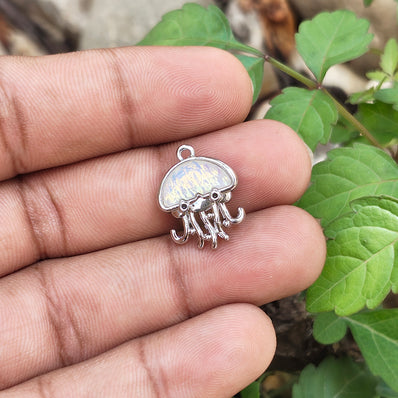 1 PIECE PACK' APPROX 17x14 MM SIZE ' JELLY FISH STAINLESS STEEL ELEGANCE MINI CHARMS