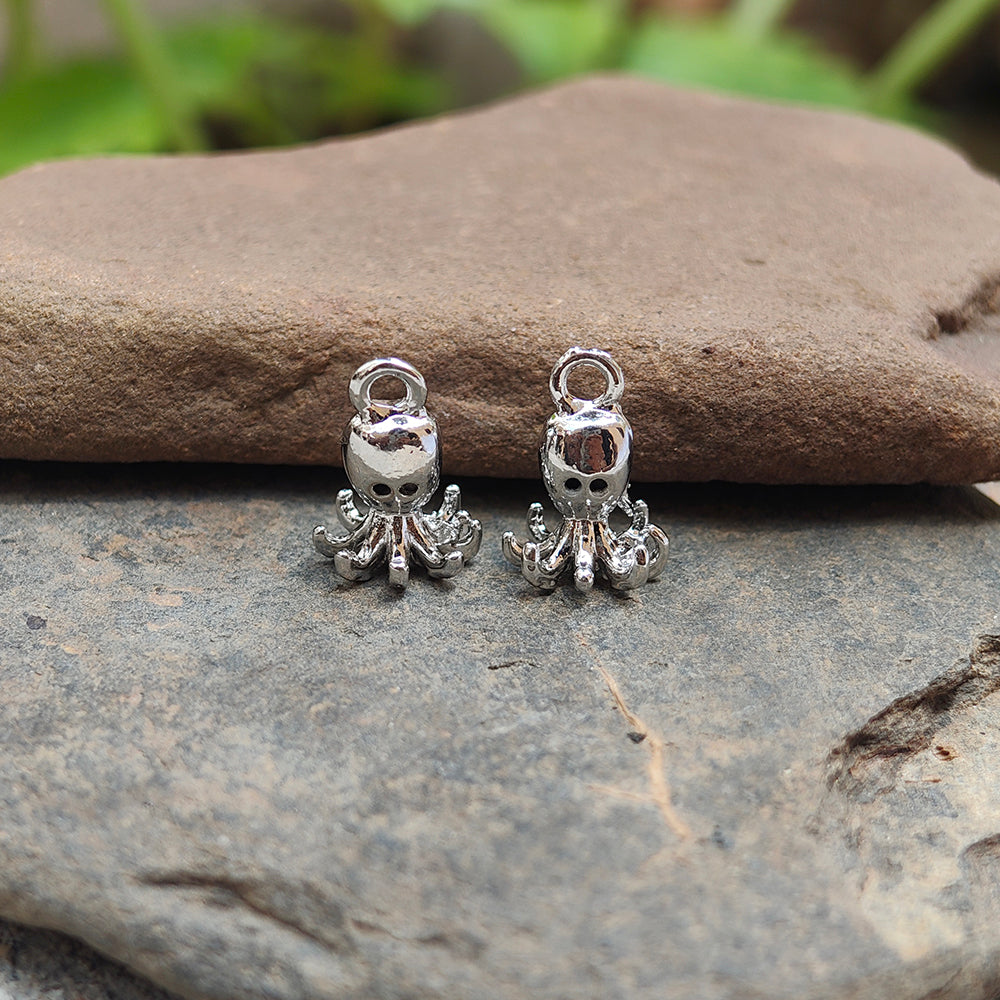 1 PIECE PACK' APPROX 10x6 MM SIZE 'OCTOPUS STAINLESS STEEL ELEGANCE MINI CHARMS