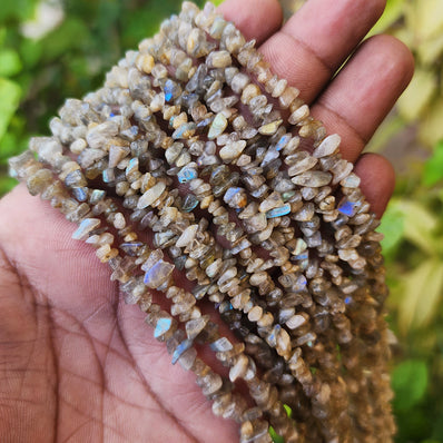 GENUINE NATURAL LABRADORITE 'GRADE AA PEBBLE CHIPS' 335-340 PIECES' 3-7 MM SIZE' ABOUT 30-32 INCHES