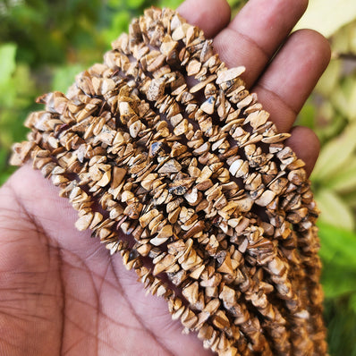 GENUINE NATURAL PICTURE JASPER 'GRADE AA PEBBLE CHIPS' 290-296 PIECES' 4-6 MM SIZE' ABOUT 30-32 INCHES