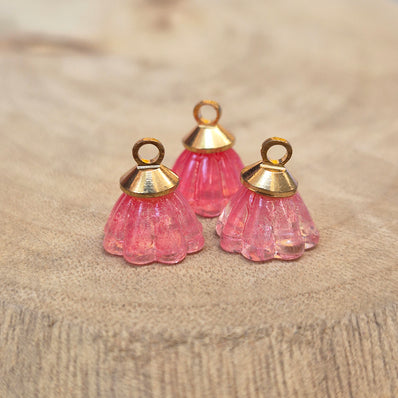 1 PIECE PACK' 10 MM APPROX SIZE' CZECH IMPORTED FLORAL GLASS CHARMS