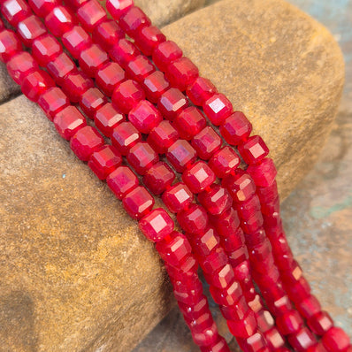 JADE QUARTZ' 1 LINE/STRING PACK' SIZE APPROX 4-5 MM CUBE FACETED BEADS