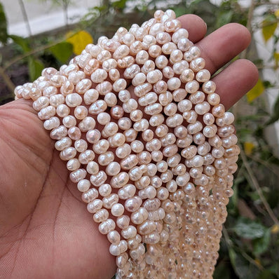 1 STRING PACK' BEAD COUNT' 70-72 PIECES' REAL FRESHWATER PEARL SIZE APPROX' 6-10 MM