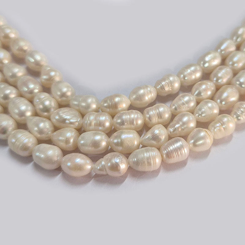 High-quality Freshwater Pearl Beads with natural shine and smooth texture. Perfect for necklaces, bracelets, and premium jewelry making. Ideal for designers and DIY creators. 7~11mm Approximately size Sold Per Line, About  40~41 Beads