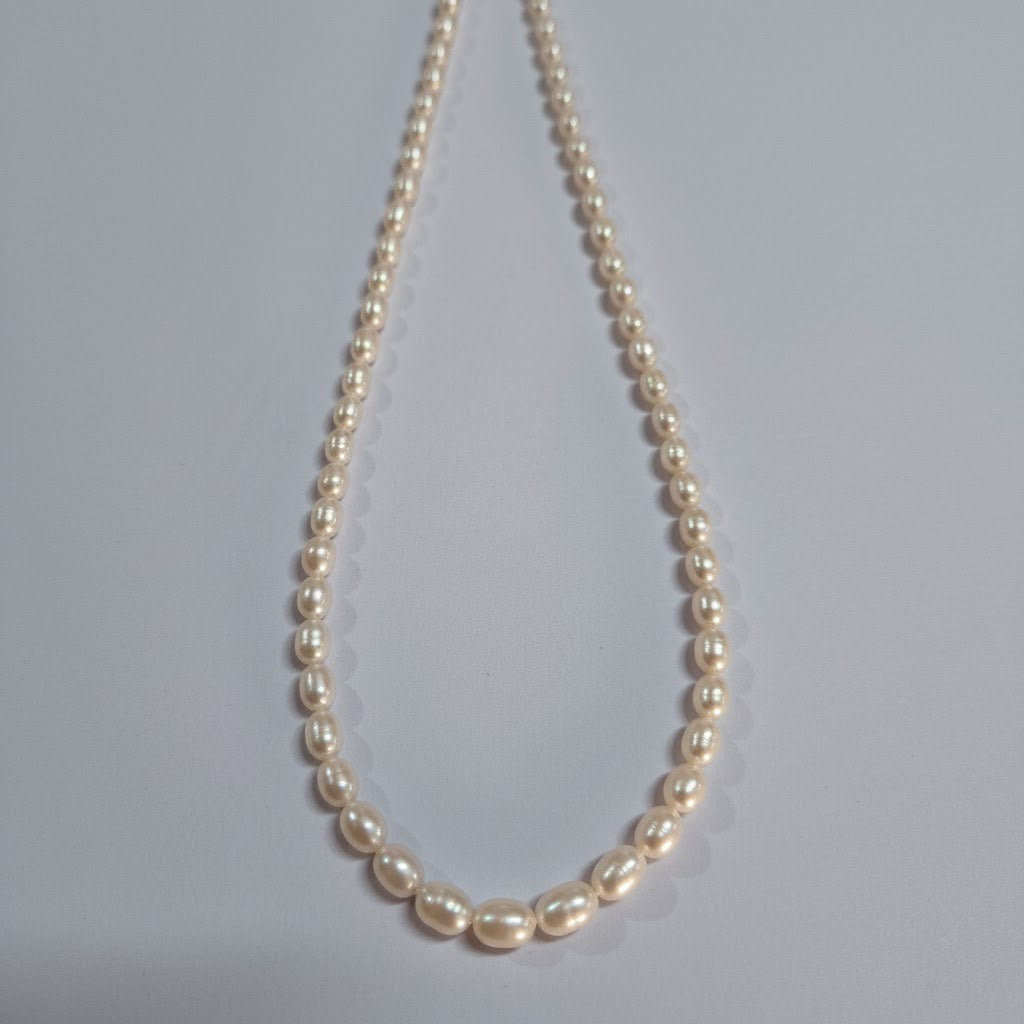 High-quality Freshwater Pearl Beads with natural shine and smooth texture. Perfect for necklaces, bracelets, and premium jewelry making. Ideal for designers and DIY creators.  Approximately size Sold Per Line, About   Beads