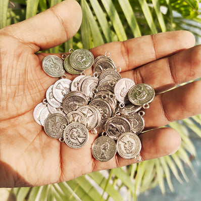 20 PIECES PACK' SILVER OXIDIZED VICTORIA COIN CHARMS