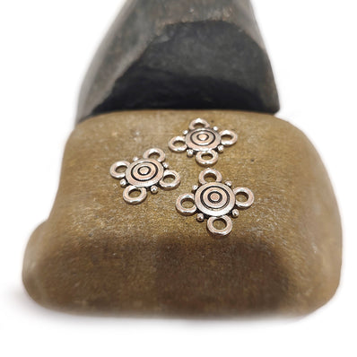 20pcs, 4 loop connector charms for jewelry making Silver antique size about 12~14mm