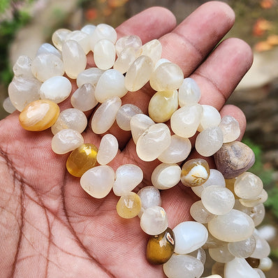 INDIAN CHALCEDONY STONE BEADS NATURAL 10-18 MM APPROX SIZE MINI TUMBLE NUGGET SHAPE, SOLD PER LINE 14 INCHES LONG, APPROX 55-60 BEADS