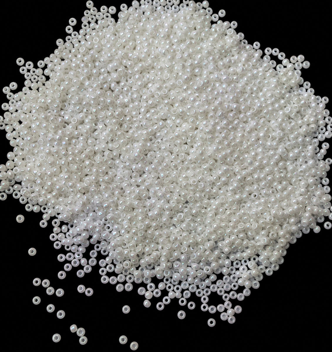 25 grams pkg. 11/0 size (2mm) White luster glass seed beads, Matubo Czech Glass Beads