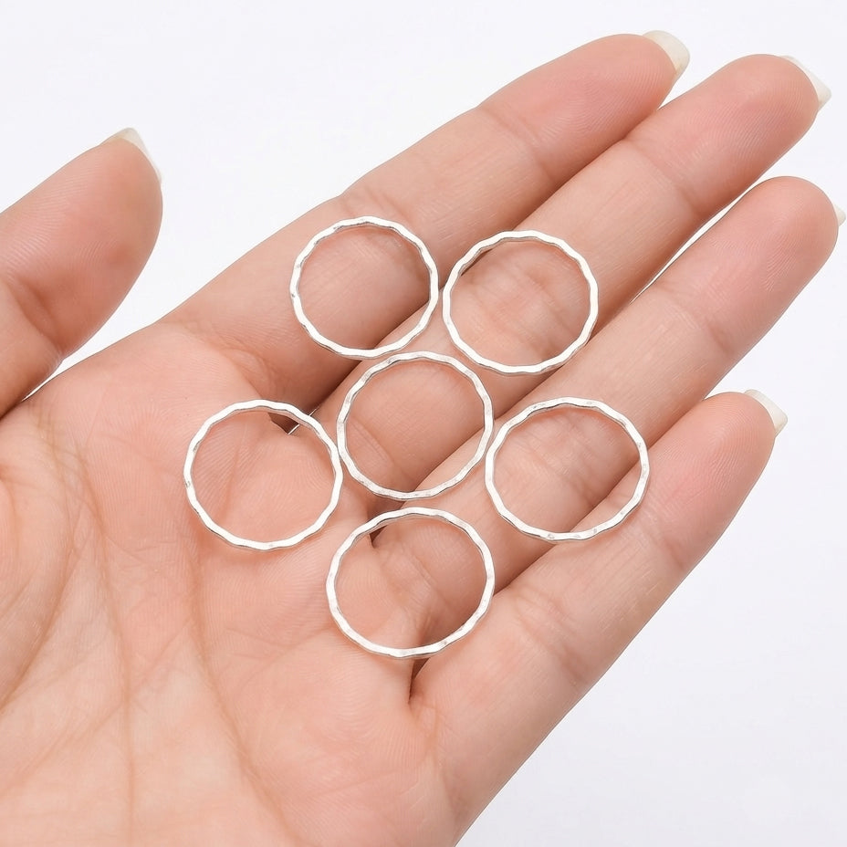 Silver Plated Hammered Ring Connectors, 19-20 mm Round Circle Charms, DIY Jewelry Making Findings (20 Pieces)