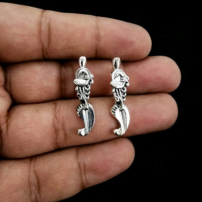 10 PIECES PACK' SILVER OXIDIZED' 29X7 MM APPROX SIZE' KOLHAPURI BEADS CHARMS