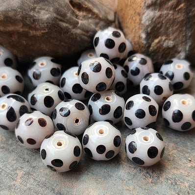 10 PIECES PACK' SIZE APPROX 10x12 MMHANDMADE POLKA DESIGN LAMPWORK BEADS