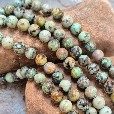 AFRICAN TURQUOISE' 1 STRING/LINE PACK OF 8 MM 46-47 BEADS APPROX