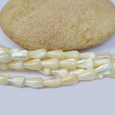 Natural Shell Beads in Size about 6x9mm, Drop Shape, Sold Per line about 44 beads