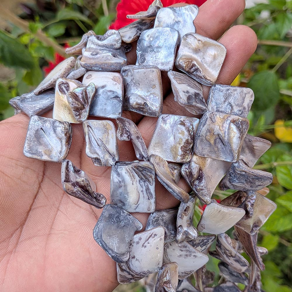 1 LINE/STRING PACK'SIZE APPROX' 16-22 MM' 15-16 PIECES' MOP SHELL BEADS