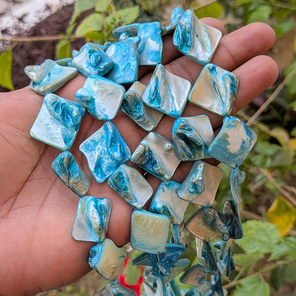 1 LINE/STRING PACK'SIZE APPROX' 16-22 MM' 15-16 PIECES' MOP SHELL BEADS