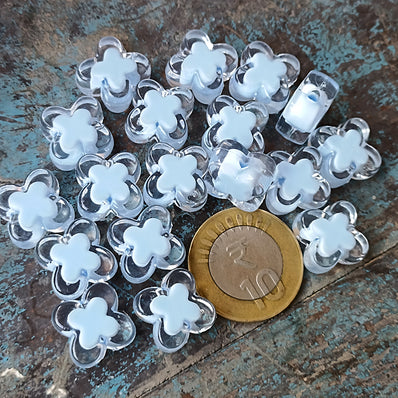 50 GRAMS PACK' APPROX 27-30 PIECES' SIZE' 15x17 MM' DAISY FLOWER TRANSPARENT ACRYLIC BEADS