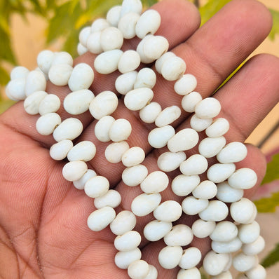 1 LINE/STRING PACK OF TEAR DROP GLASS BEADS' SIZE APPROX' 9x6 MM' 88-90 BEADS