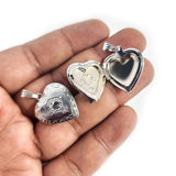 2 PCS LOT, HEART SHAPED OPENABLE PHOTO LOCKET JEWELLERY FOR WOMEN IN SIZE ABOUT 21 MM