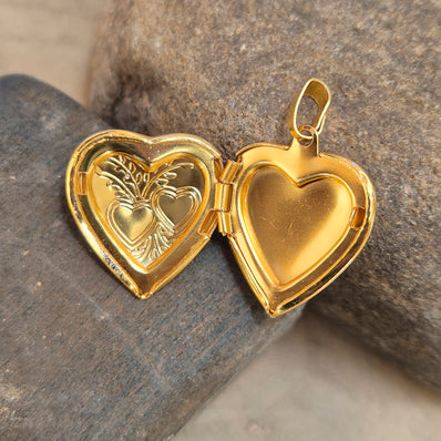 2 PCS LOT, SIZE APPROX 21-22 MM' HEART SHAPED OPENABLE PHOTO LOCKET