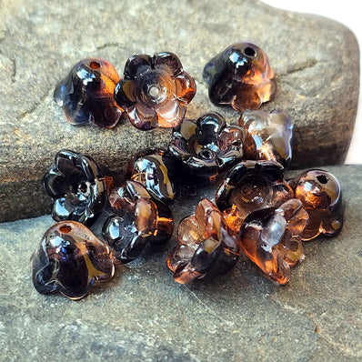 10 Pieces Pack' Adorable little bells Lily of the Valley Glasses Beads caps Crystal lampwork Flower bud