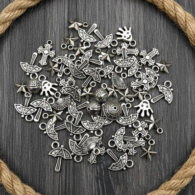 100 pcs mix acrylic plastic charms