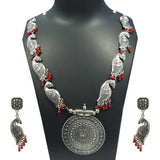 Handmade Base Metal Oxidized Jewellery Fashion Necklace