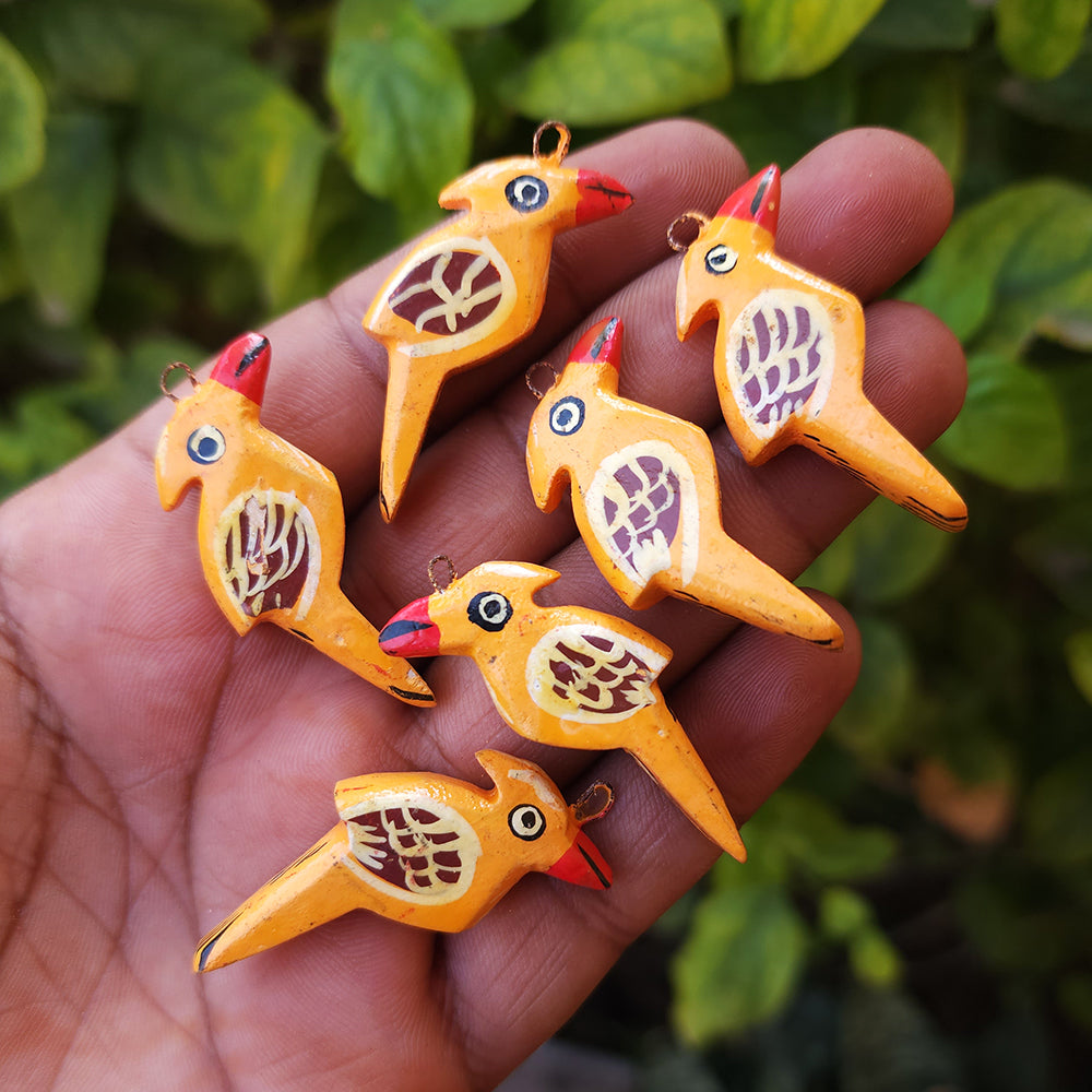 10 PIECES PACK' 42X14 MM' WOODEN PARROT' HAND PAINTED PENDANT CHARMS
