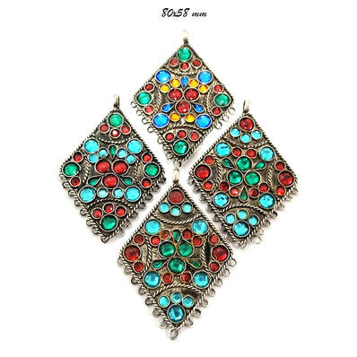 1 PIECE PACK' STONE STUDDED PENDANTS' 80x58 MM APPROX SIZE