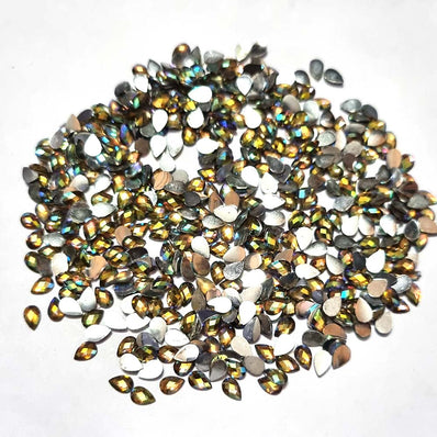 500 PCS PACK DROP ACRYLIC CRYSTAL RHINESTONES IMITAION GEMS FOR COSTUME MAKING, FLAT BACK USED IN JEWELLERY ,HOBBY WORK ,NAIL ART ,CRAFT WORK ETC in Size about  4x6 Milimeter