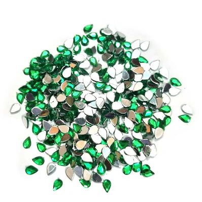500 PCS PACK DROP ACRYLIC CRYSTAL RHINESTONES IMITAION GEMS FOR COSTUME MAKING, FLAT BACK USED IN JEWELLERY ,HOBBY WORK ,NAIL ART ,CRAFT WORK ETC in Size about  4x6 Milimeter