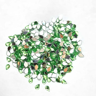 500 PCS PACK DROP ACRYLIC CRYSTAL RHINESTONES IMITAION GEMS FOR COSTUME MAKING, FLAT BACK USED IN JEWELLERY ,HOBBY WORK ,NAIL ART ,CRAFT WORK ETC in Size about  4x6 Milimeter