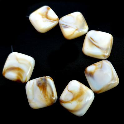 10 PIECES PACK' 24 MM' ACRYLIC BEADS USED IN DIY JEWELLERY MAKING