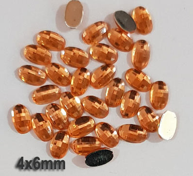 500 Pcs Oval Shape Acrylic Stone, size mentioned on image