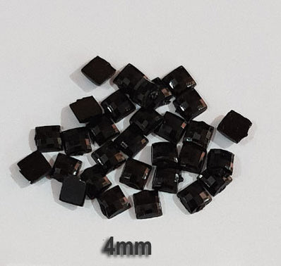 500 PCS Acrylic Craft Gems Kundan Stone Used in Nail Art, Clothing, Jewelry adornment, Crafts  etc. Not adhesive Flat Back can use glue to finish your project