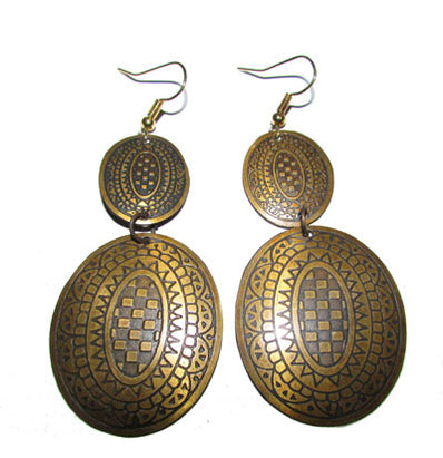 Fashion Earrings Bold and Beautiful !. Metarial:- Metal on hand carving