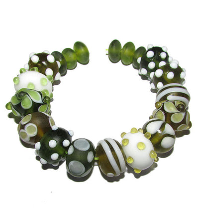 Handmade Lampworked Bead Set Sold Per set, Size about 12-16mm length 14~ 18 Centimeter