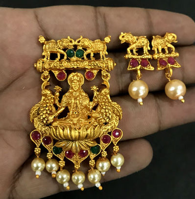 Dull Gold Pendant Best Quality Sold Per Set