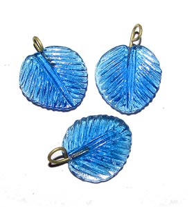 Glass Leaf Charms, Sold by 10/Pcs. Pkg.