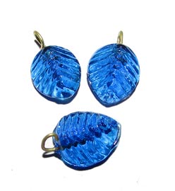 Glass Leaf Charms, Sold by 10/Pcs. Pkg.